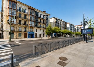 Miete Etagenwohnung  Paseo de pereda