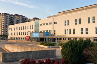 Miete Etagenwohnung  Calle federico vial