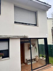 Chalet en Peñacastillo - Nueva Montaña