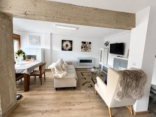 Miete Etagenwohnung  Barrio evaristo lavín
