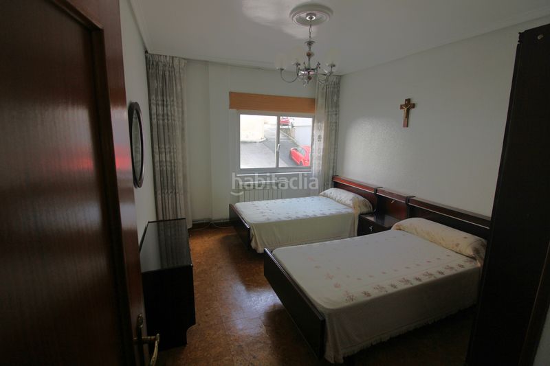 Foto a579b8b7-6fa9-4dc4-8b6b-f8dbc3a2bc92. Piso en Los Castros Santander