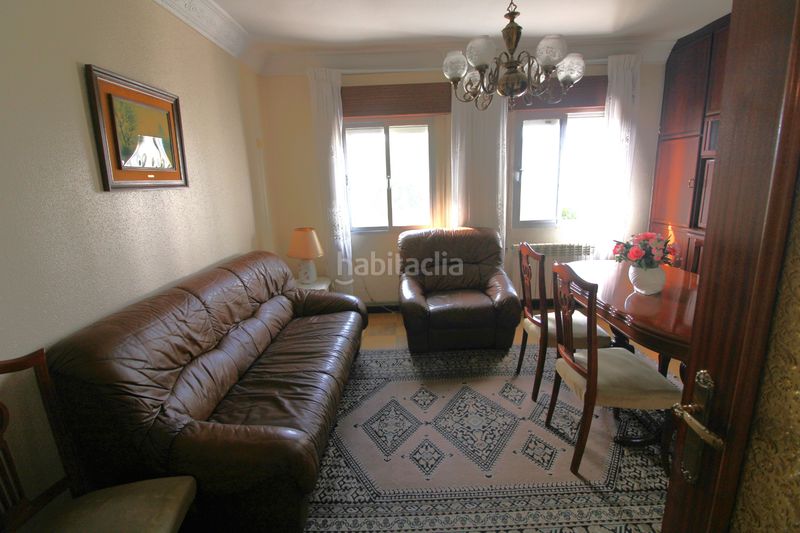 Foto ef3ac754-c84e-4fcc-93c4-bdc79821acd1. Piso en Los Castros Santander
