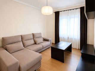 Location Appartement  Calle julio velarde