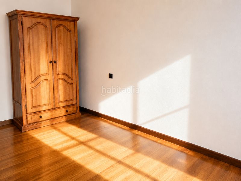 Foto a6510f72-a3b9-4770-94e0-f6adc58b5d37. Alquiler piso en Valdenoja Santander