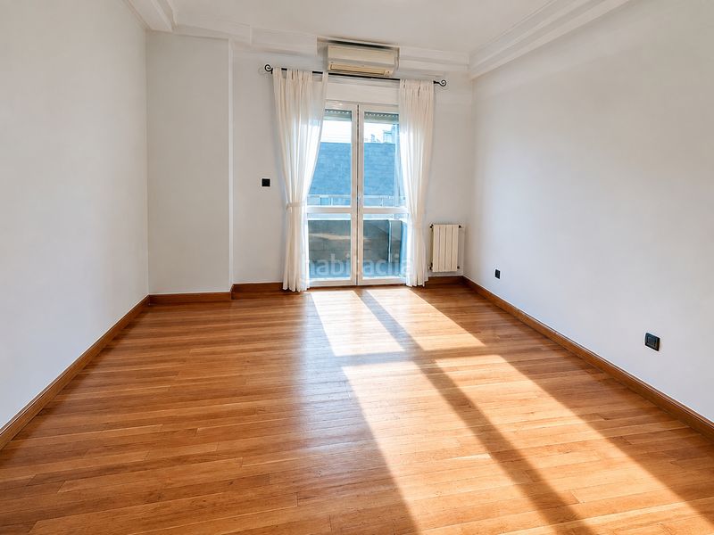 Foto d6cd25c7-53d9-45a8-a667-dde4e4b630c1. Alquiler piso en Valdenoja Santander