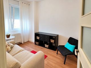 Miete Etagenwohnung  Calle peña herbosa