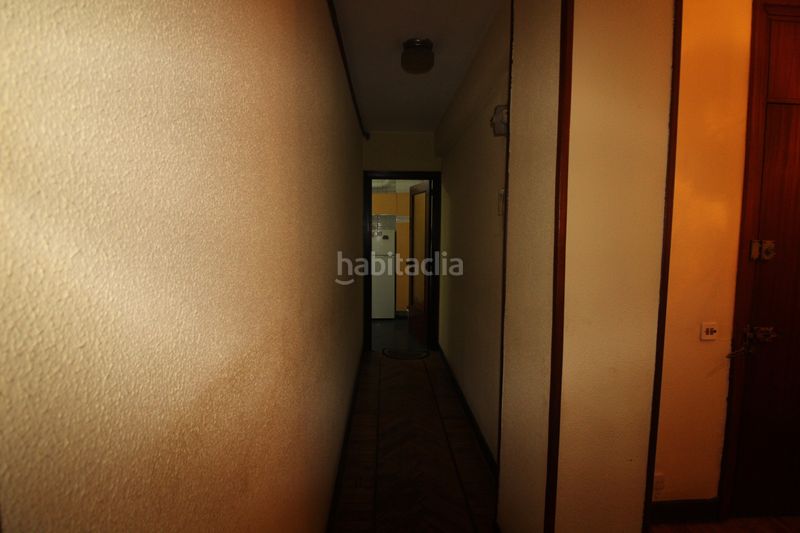 Foto 4a499150-14f3-45c2-aef8-417a414f96ec. Flat with heating in Cuatro Caminos Santander