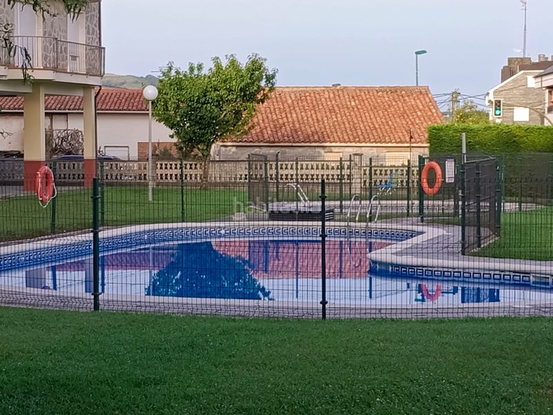 Foto 809b7a34-50f5-458b-8151-ef88bd0cd88b. Pis amb calefacció piscina a Suances