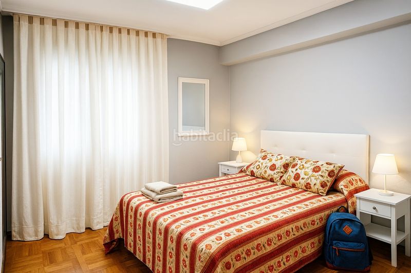 Foto c41d4691-1cce-49ac-87bd-cc9ad458a87f. Miete etagenwohnung mit parking in Cuatro Caminos Santander