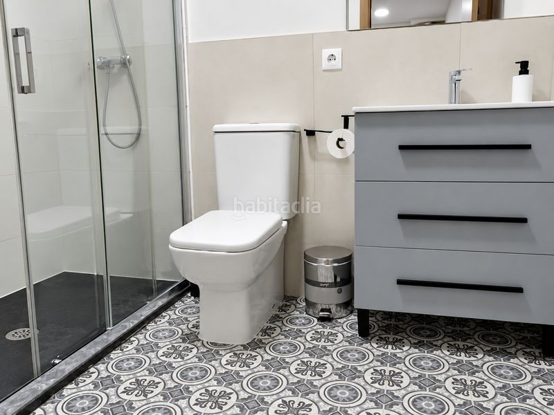 Foto 8a06f698-5966-45f5-b7dd-fc85a5f5fa95. Miete etagenwohnung mit heizung in Centro - Ayuntamiento Santander