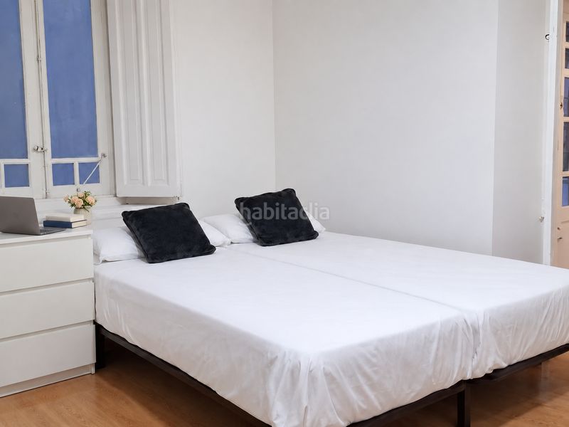 Foto c71784ce-bf2e-4fbe-88bf-c5daaf52e5df. Miete etagenwohnung mit heizung in Centro - Ayuntamiento Santander