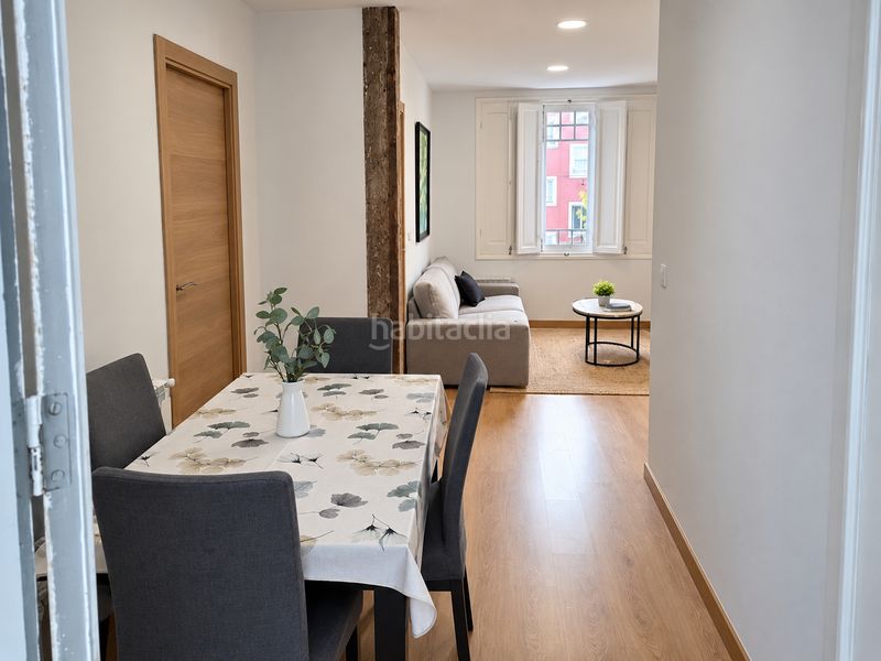 Foto f1b1cc8d-aa20-47a8-a03c-6d2da4190695. Miete etagenwohnung mit heizung in Centro - Ayuntamiento Santander