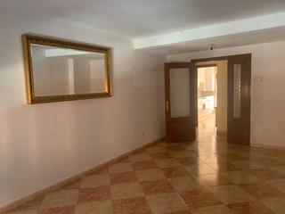 Planta baixa a Centro. Stayhouse servicios inmobiliarios vende piso en zona centro de a