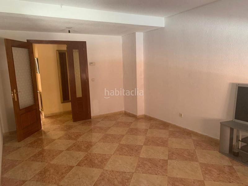 Foto ec8128aa-27b2-48ca-bc79-ce5e1f36e7f0. Rez-de-chaussée dans Centro Azuqueca de Henares