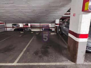 Lloguer Aparcament cotxe a Vilapicina - Torre Llobeta. Pkg c serrano