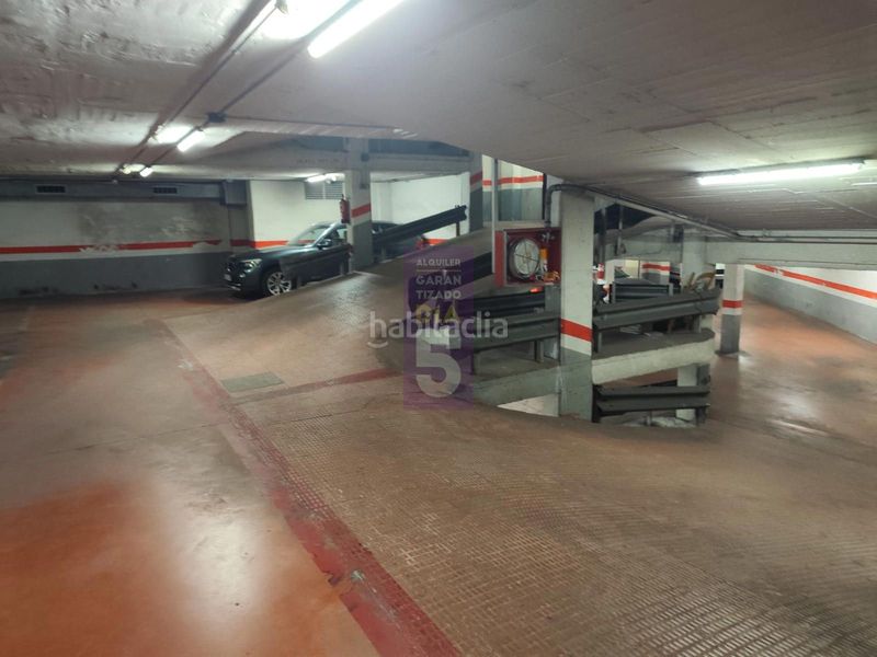 Foto 491a8ae4-6ea1-4ed5-a110-2c69b9398485. Lloguer aparcament cotxe a Vilapicina - Torre Llobeta Barcelona