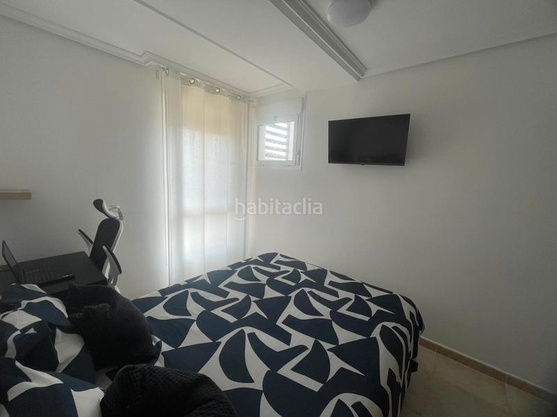 Foto 024b8fb4-656b-45a5-b087-bc43e9df5dc3. Alquiler apartamento precioso piso junto al mar en Vera