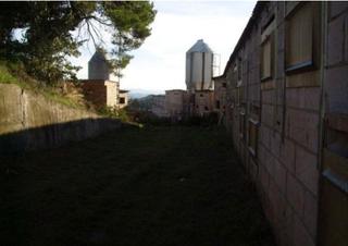 Lloguer Nau industrial a Oristà. Espectacular granja