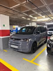 Aparcament cotxe a Avinguda de Francesc Macià