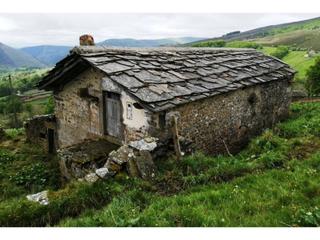 Casa a Pto de la sía km.6 la sequía 6. Cabaña grande indep. de 201 m2 constr. en terreno de 9.100 m2 en