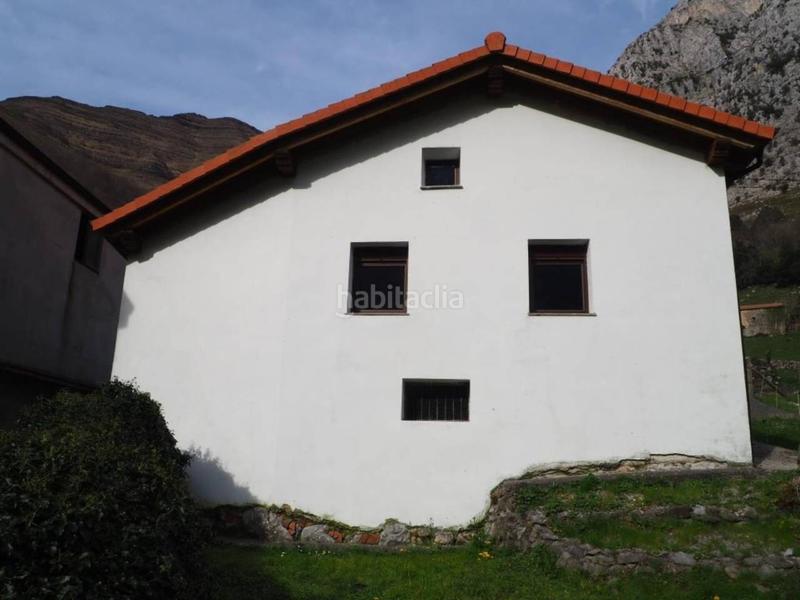 Foto f0dba567-2e25-4709-84c8-2a6ff72f435c. Casa a ds Arredondo-val de asón 4 a Arredondo