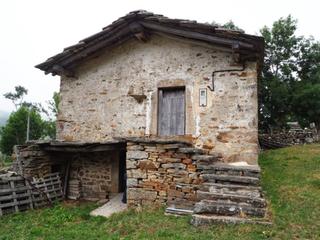 Chalet in Lugar la sia 226. Cabaña pasiega indep. de 163 m2 en 2 plantas en terreno de 14.00