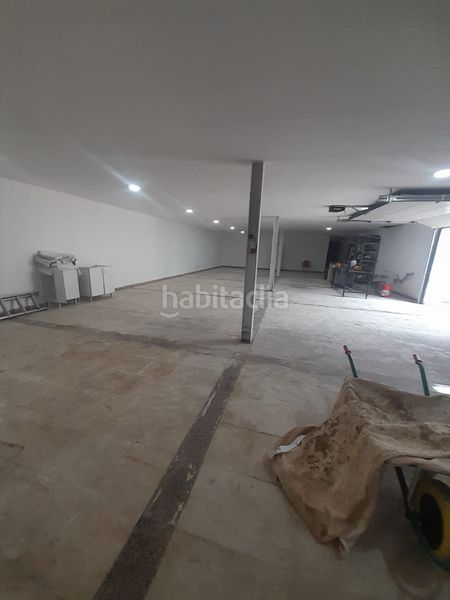 Foto 0030bd32-0fcb-4423-a5c3-82172ce2a467. Casa amb calefacció a Zona Industrial Arganda del Rey