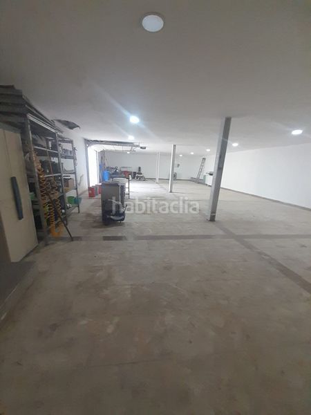 Foto 3c3763c5-5a40-4c08-88ca-6771960f93b3. Casa amb calefacció a Zona Industrial Arganda del Rey