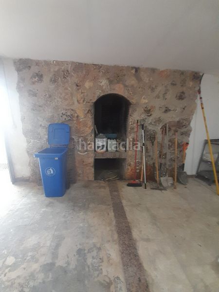 Foto 5ae038b4-d1a7-493e-8915-990fadd4603e. Casa amb calefacció a Zona Industrial Arganda del Rey