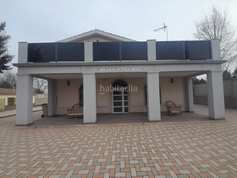 Foto 76f585c6-e75f-4d0a-8bdf-00857169881e. Casa amb calefacció a Zona Industrial Arganda del Rey