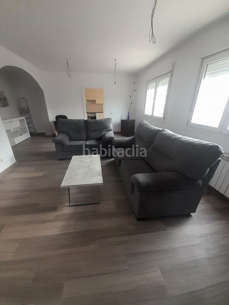 Foto 85160377-37d2-4364-a47d-9485faad43b4. Casa amb calefacció a Zona Industrial Arganda del Rey