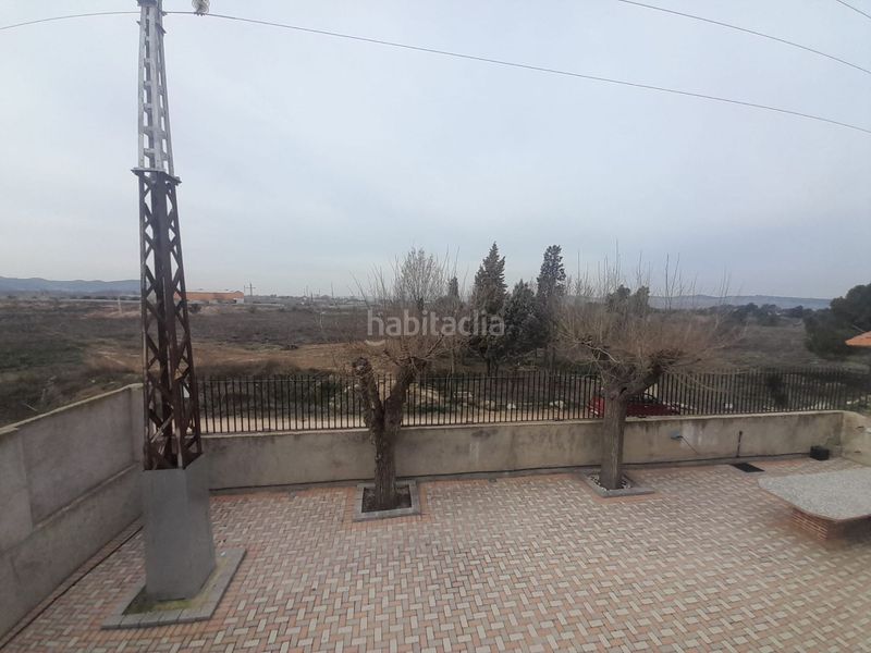 Foto 907d9663-06dd-4042-bcde-5b2db691b6f1. Casa amb calefacció a Zona Industrial Arganda del Rey