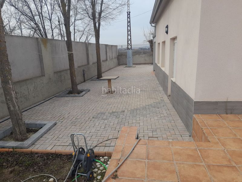 Foto 96fb6d28-81c6-4acc-9605-475e637649ea. Casa amb calefacció a Zona Industrial Arganda del Rey