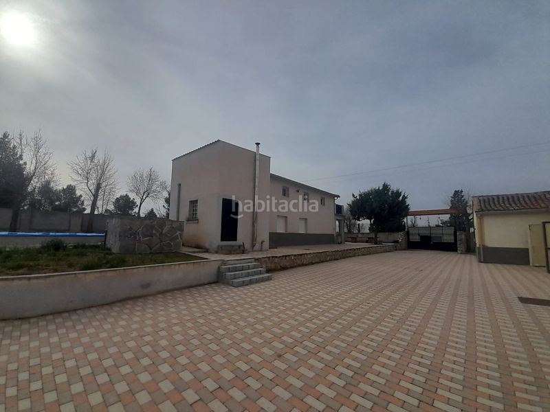 Foto e45c17ab-b76b-4823-8aa1-3c79b39c7d71. Casa amb calefacció a Zona Industrial Arganda del Rey