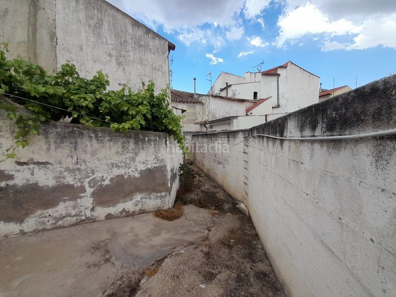 Foto 5c4eacd6-a1d4-40c3-aeee-ee3ad49c5547. Casa amb calefacció a Estremera