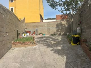 Reihenhaus  Ramon y cajal. Inmobiliaria tagonia pone a la venta casa reformada en almonacid