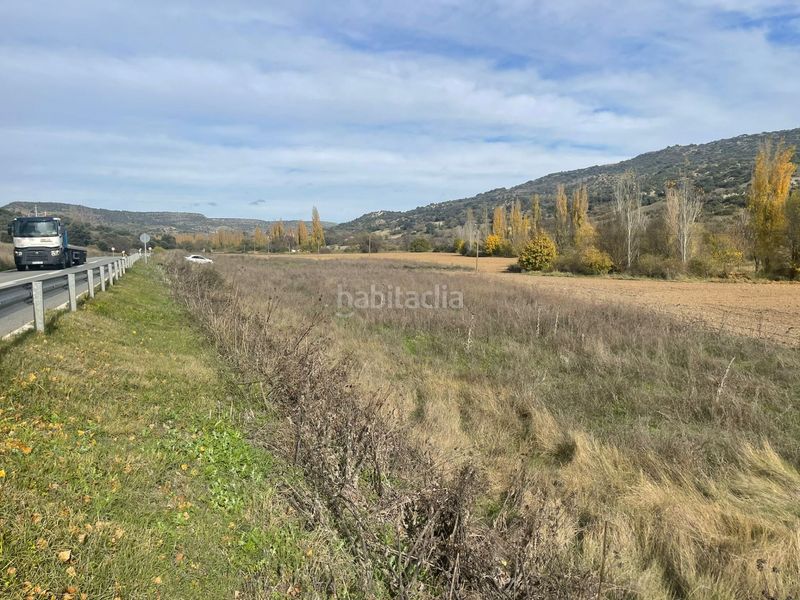 Foto b1dbd4b6-efe9-4dfa-9184-0825cbeb0e6b. Finca rústica a Orusco de Tajuña