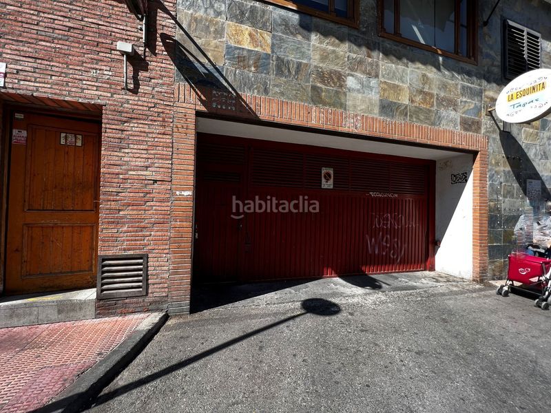 Foto 1112f5fb-4bf5-4856-a915-3cb62a79bc91. Aparcament cotxe a Centro Arganda del Rey