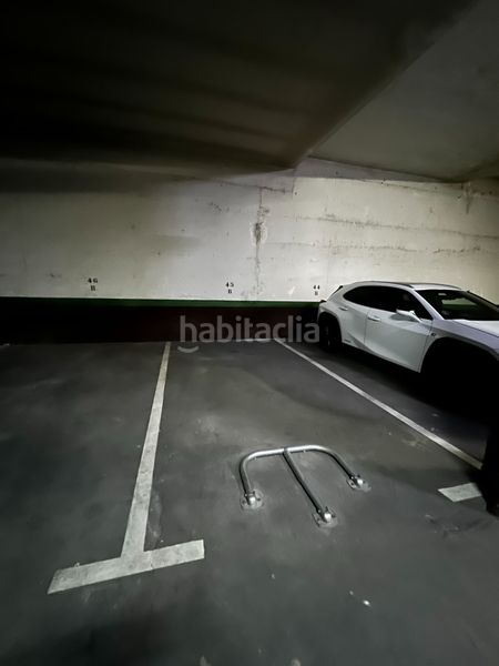 Foto fae29a15-9c0e-4a6f-a857-da8b8f01f409. Aparcament cotxe a Centro Arganda del Rey