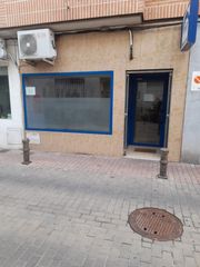 Business premise  Gran via. Se vende local en el centro comercial la  poveda