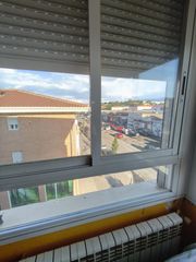 Flat in Campo Real. Piso en venta en campo real  listo para entrar a vivir
