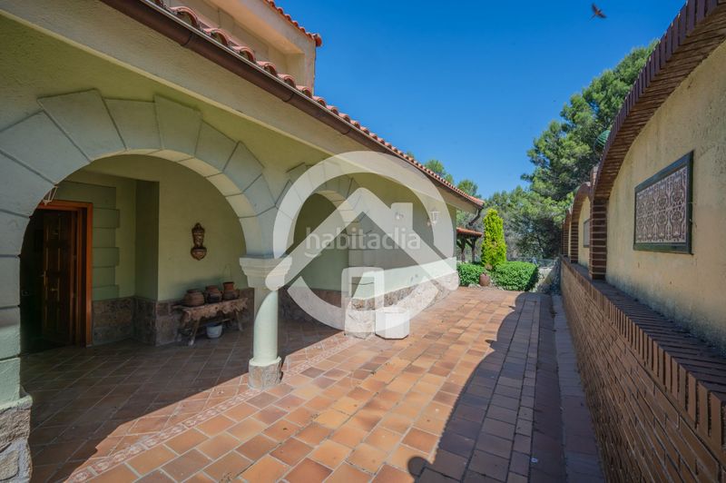 Foto 0846798f-b574-45b7-ab9d-9c44e0212800. Casa amb calefacció piscina a Campo Real