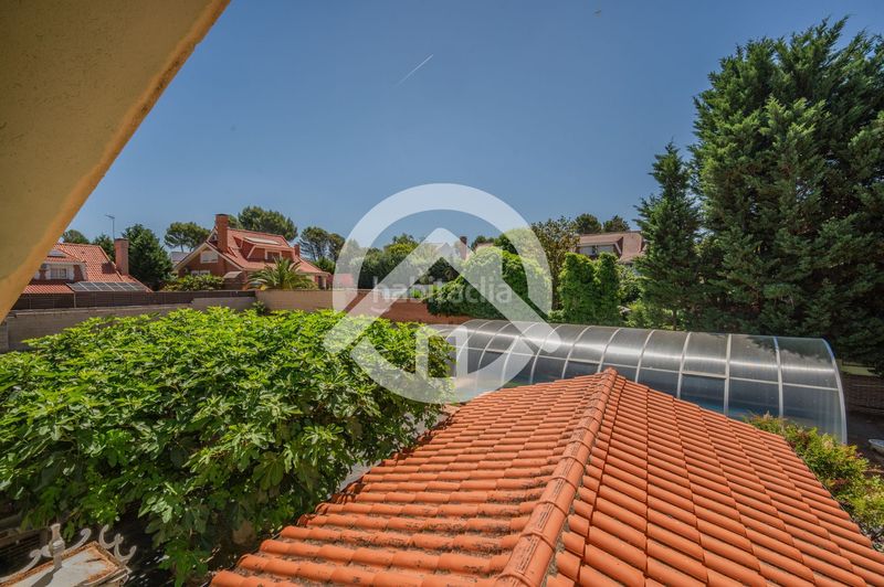 Foto 4404767a-c7ff-4343-a1ec-6939a9706d96. Casa amb calefacció piscina a Campo Real