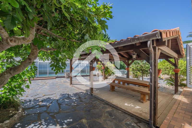 Foto c255643d-2a1b-46b8-bfdf-90efb8d0c4ec. Casa amb calefacció piscina a Campo Real