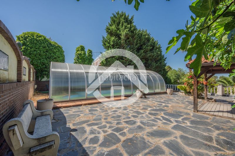 Foto cef54ef4-6f6c-4402-8e7d-2af7a3e5becc. Casa amb calefacció piscina a Campo Real