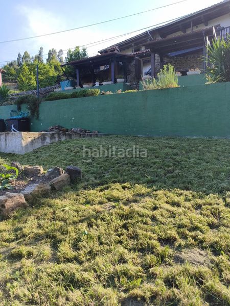Foto c3e12820-e916-4518-af0d-1cd64b82528c. Casa adossada amb calefacció a Luena