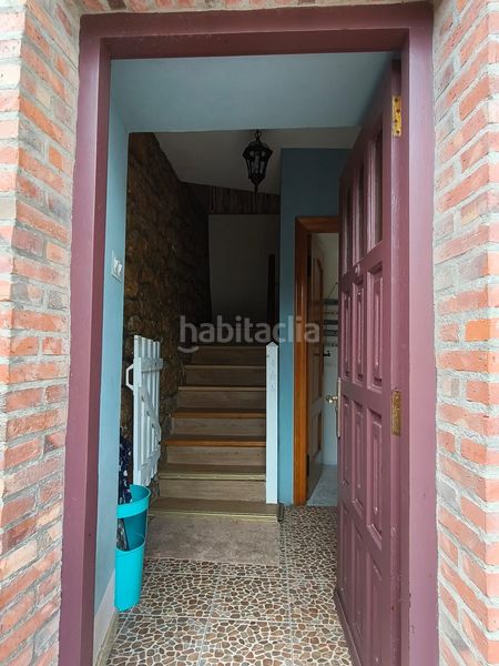 Foto 5017eb6d-d9fd-4ff9-90d8-b973c1648451. Casa adossada a Herrera Camargo