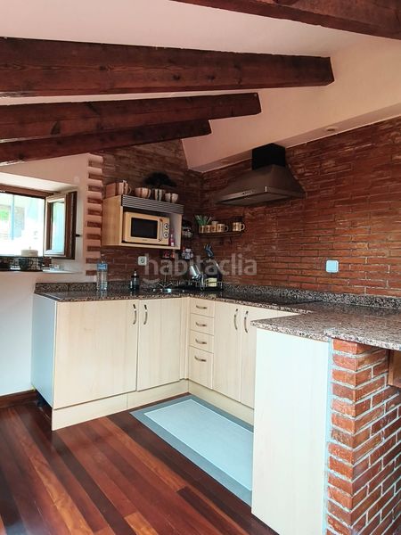 Foto a5251a65-50f5-4c27-9469-6afeb4b6b9a2. Casa adossada a Herrera Camargo