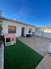 House in Orusco de Tajuña. Inmobiliaria tagonia presenta en exclusiva vivienda con gran pot