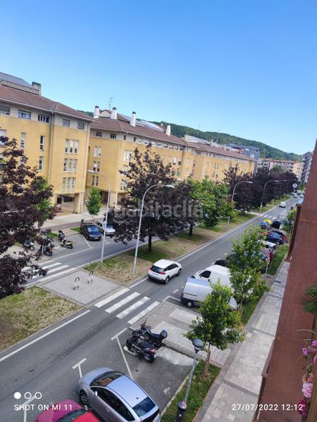 Foto b4c8e7de-fa9e-45b9-abad-275279aca116. Autoparkplatz in Intxaurrondo Donostia - San Sebastián
